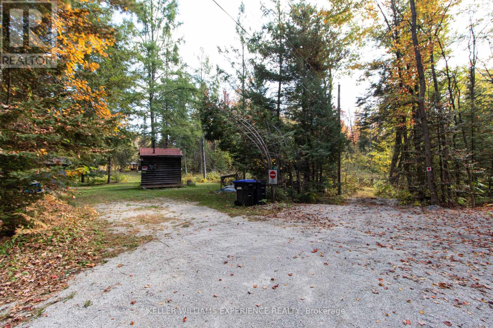 6519 Pioneer Village Lane, Ramara, Ontario  L0K 1W0 - Photo 46 - S12450646