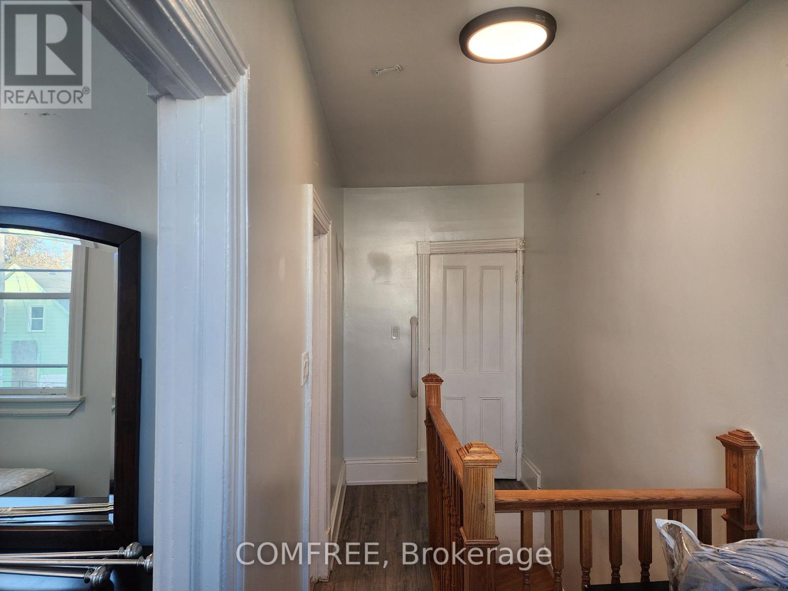 274 Bell Street S, Ottawa, Ontario  K1S 4J8 - Photo 14 - X12450718