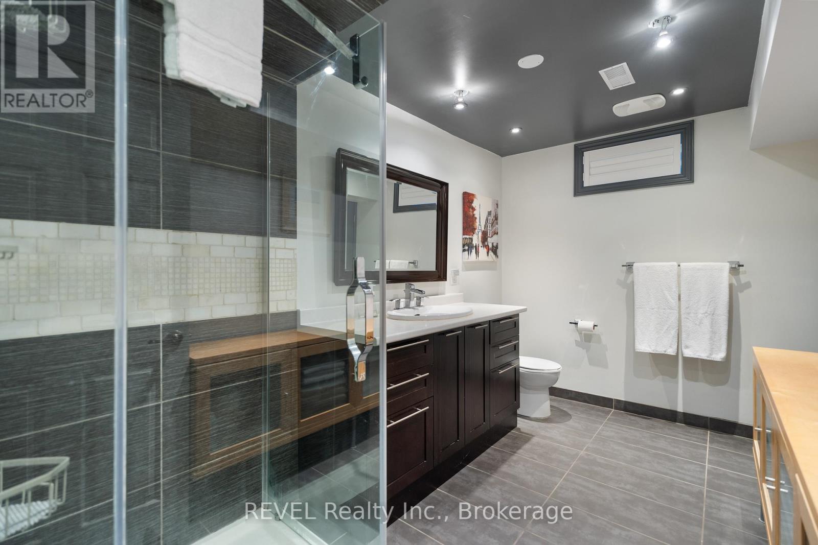 1 Spartan Court, St. Catharines, Ontario  L2N 7M5 - Photo 30 - X12450712