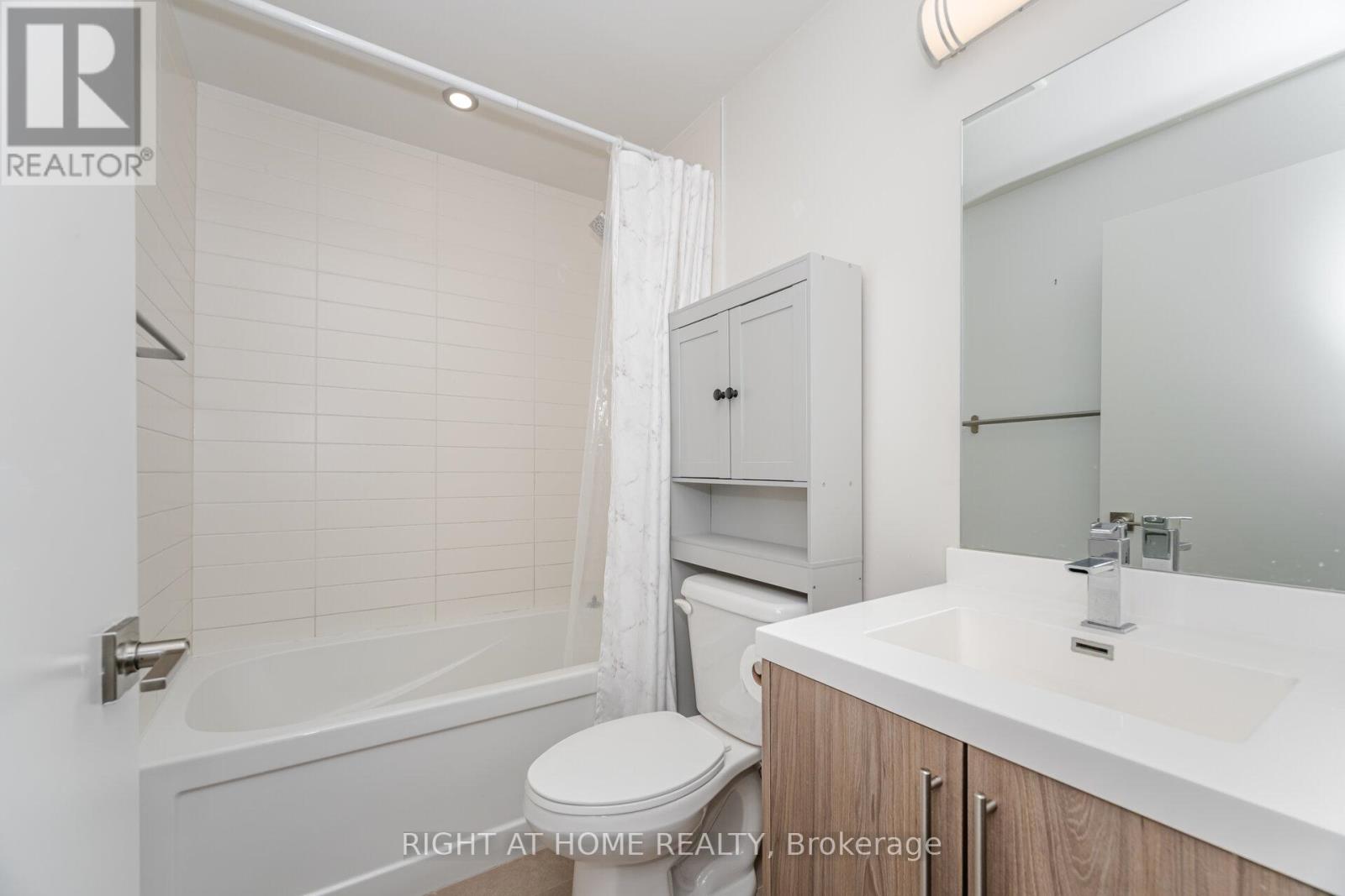 1003 - 2093 Fairview Street, Burlington, Ontario  L7R 0E6 - Photo 18 - W12450654