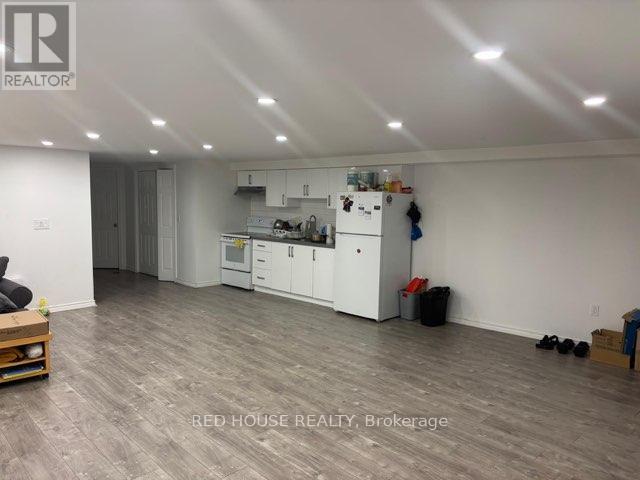 BSMT - 2768 DUNDAS STREET W, Toronto, Ontario