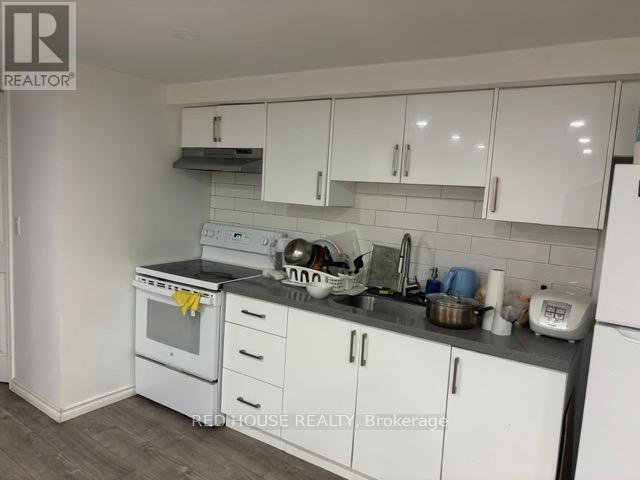 Bsmt - 2768 Dundas Street W, Toronto, Ontario  M6P 1Y3 - Photo 2 - W12450680