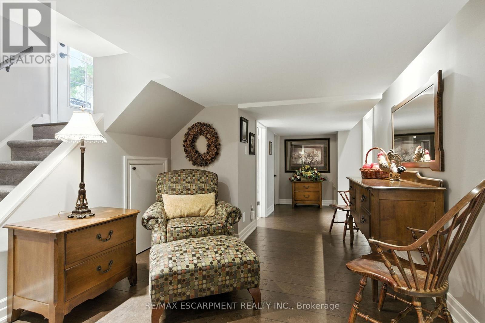 665 King Road, Burlington, Ontario  L7T 3K5 - Photo 22 - W12450682