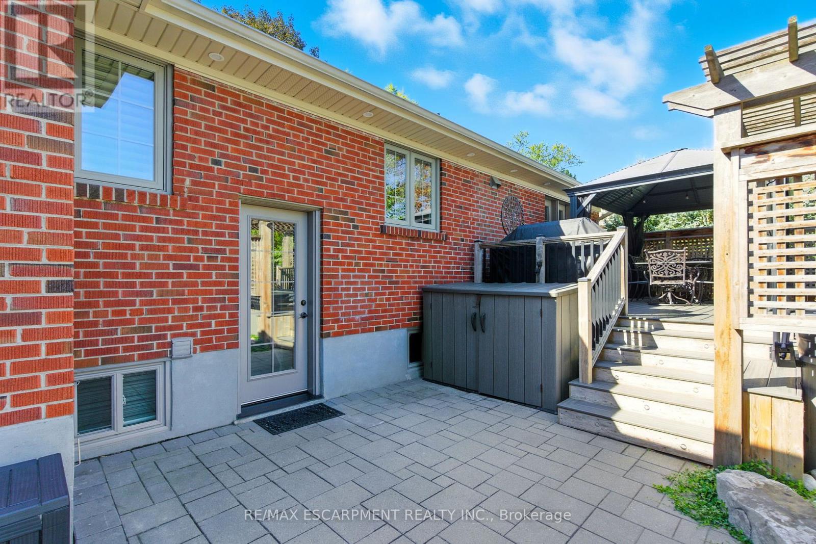 665 King Road, Burlington, Ontario  L7T 3K5 - Photo 29 - W12450682