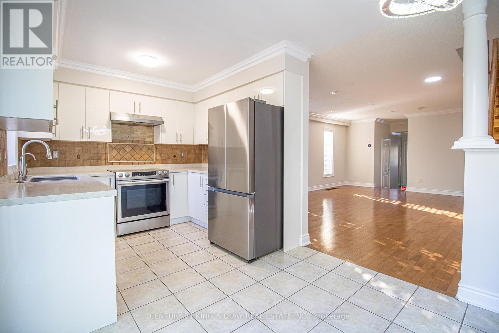 1100 Houston Drive, Milton, Ontario  L9T 6E8 - Photo 16 - W12450685