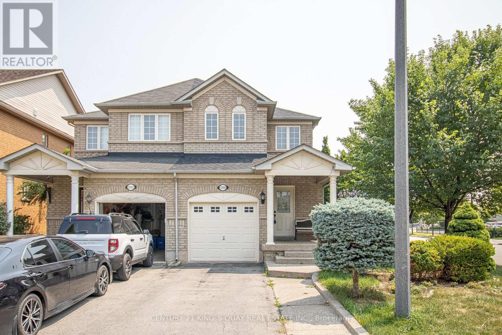 1100 Houston Drive, Milton, Ontario  L9T 6E8 - Photo 2 - W12450685