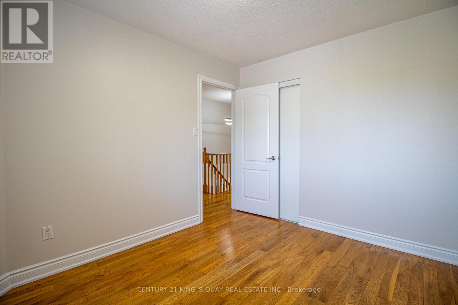 1100 Houston Drive, Milton, Ontario  L9T 6E8 - Photo 33 - W12450685