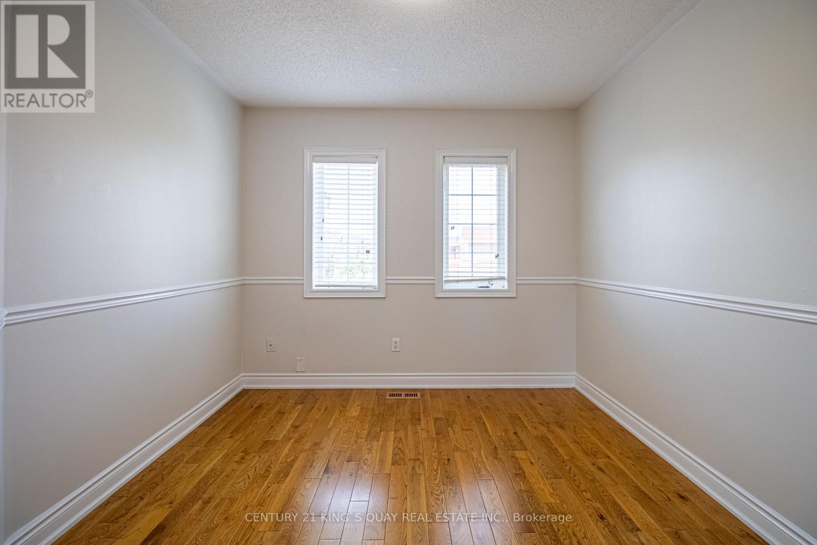 1100 Houston Drive, Milton, Ontario  L9T 6E8 - Photo 36 - W12450685
