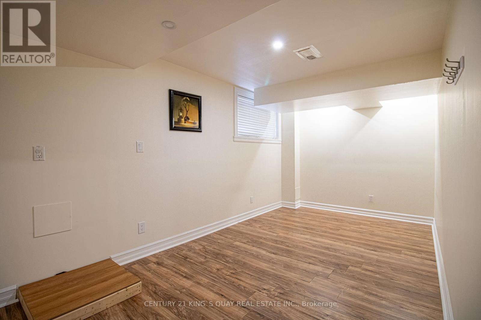 1100 Houston Drive, Milton, Ontario  L9T 6E8 - Photo 40 - W12450685