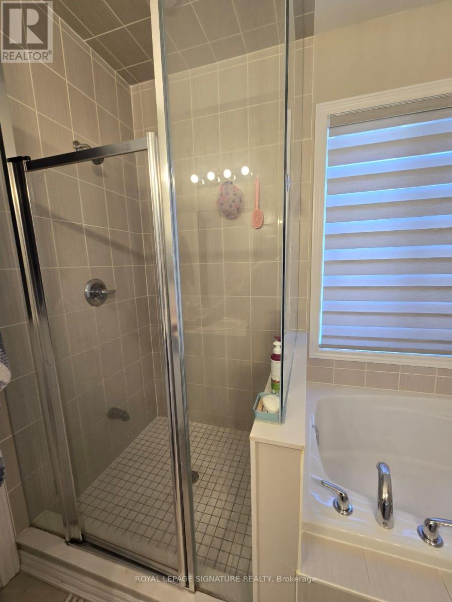 267 Thornbush Boulevard, Brampton, Ontario  L7A 5K1 - Photo 19 - W12450693