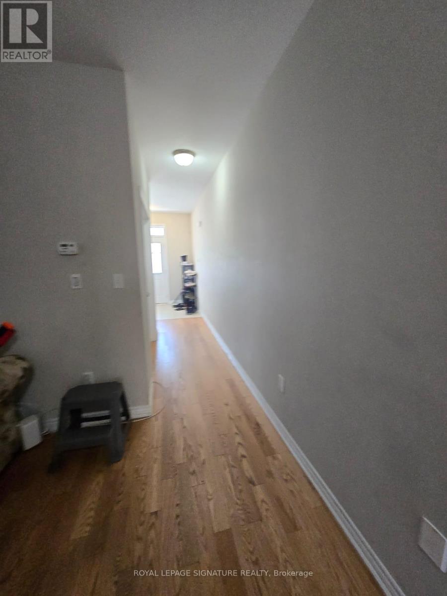 267 Thornbush Boulevard, Brampton, Ontario  L7A 5K1 - Photo 27 - W12450693