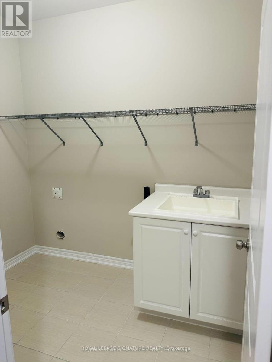 267 Thornbush Boulevard, Brampton, Ontario  L7A 5K1 - Photo 34 - W12450693