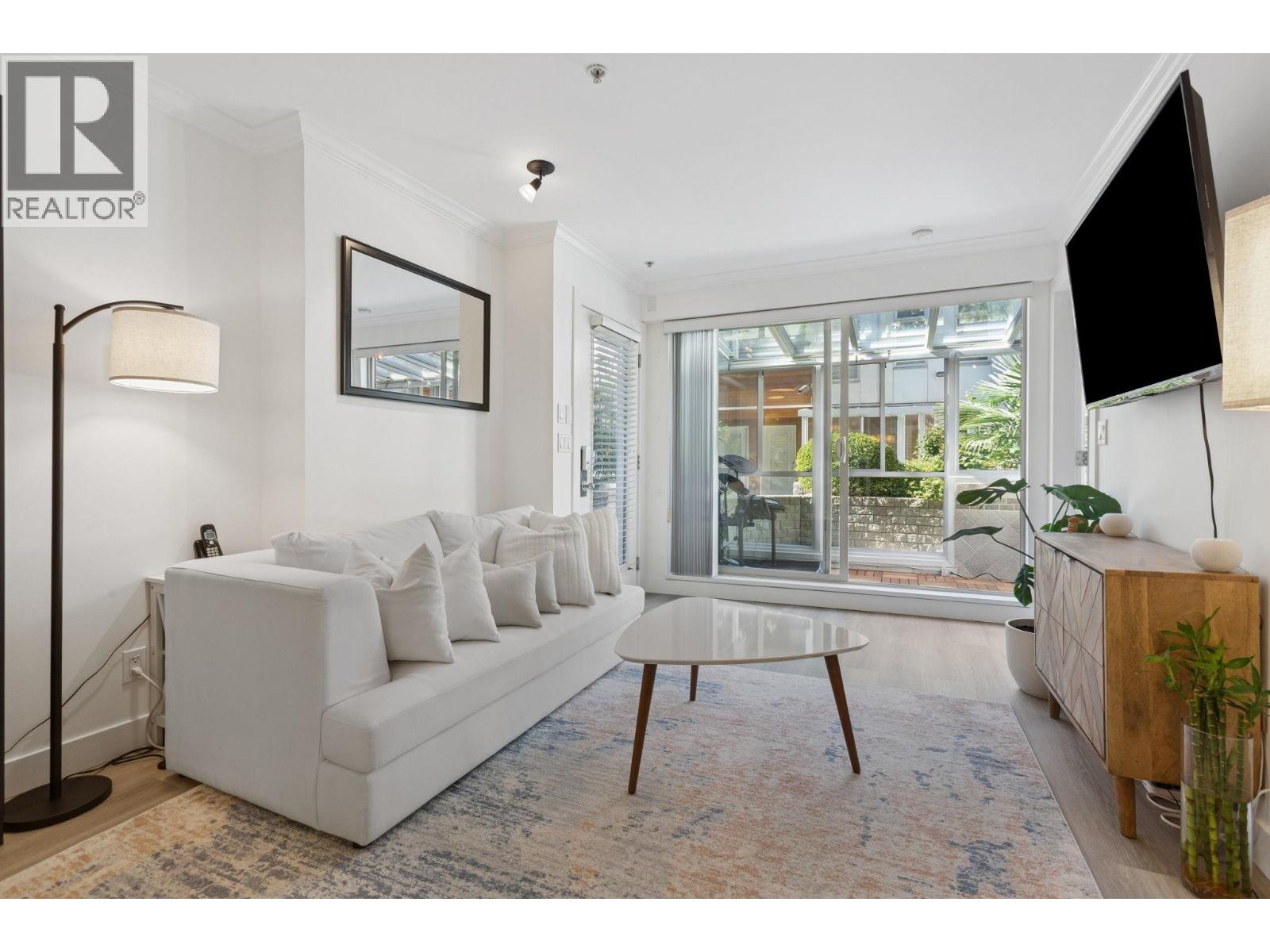 19 628 W 6th Avenue, Vancouver, British Columbia  V5Z 1A3 - Photo 4 - R3056435