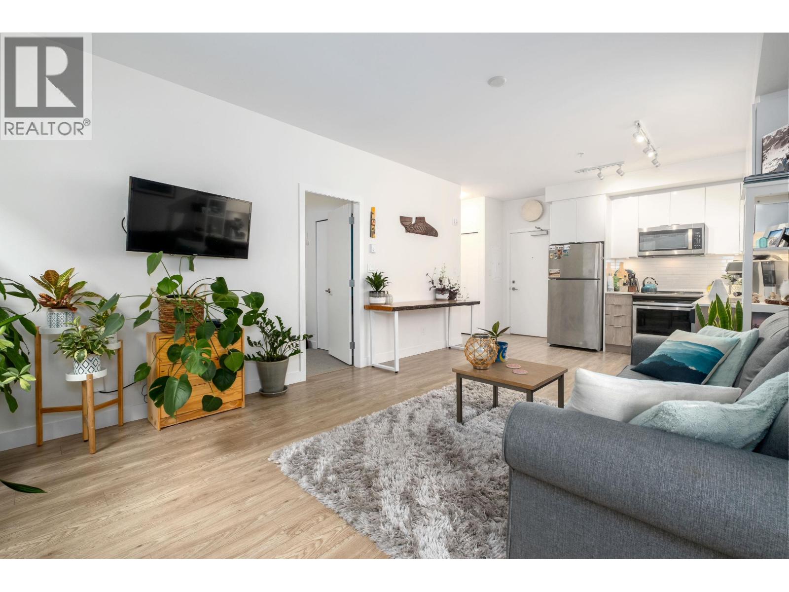 302 37881 Cleveland Avenue, Squamish, British Columbia  V8B 0Z7 - Photo 10 - R3056447