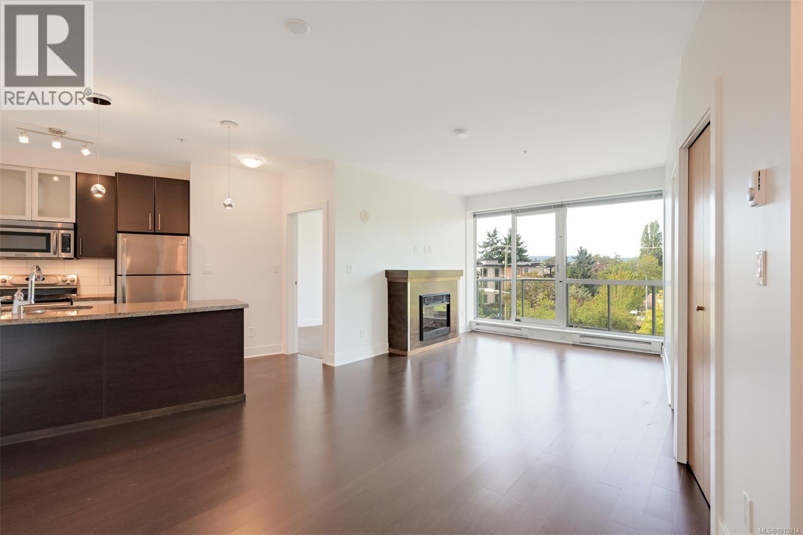 418 2745 Veterans Memorial Pkwy, Langford, British Columbia  V9B 0H4 - Photo 3 - 1015914