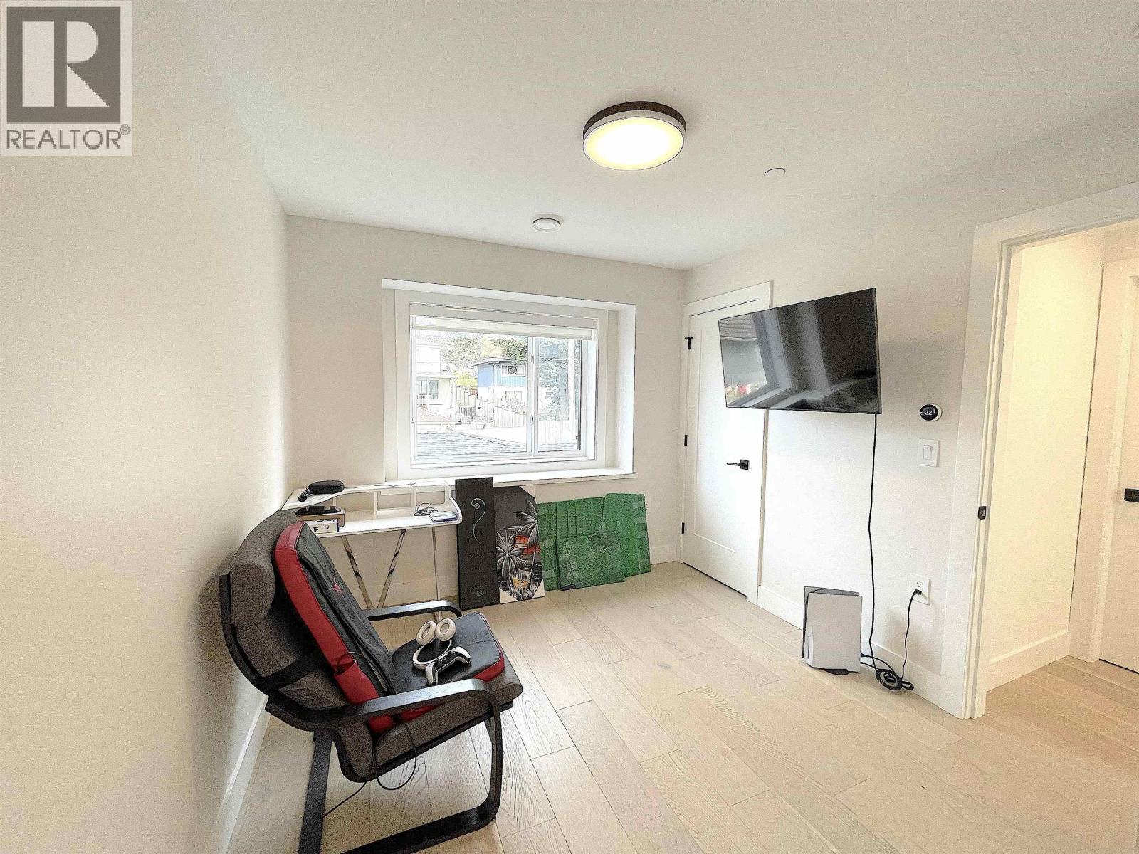 1633 Se Marine Drive, Vancouver, British Columbia  V5P 2R5 - Photo 18 - R3056422