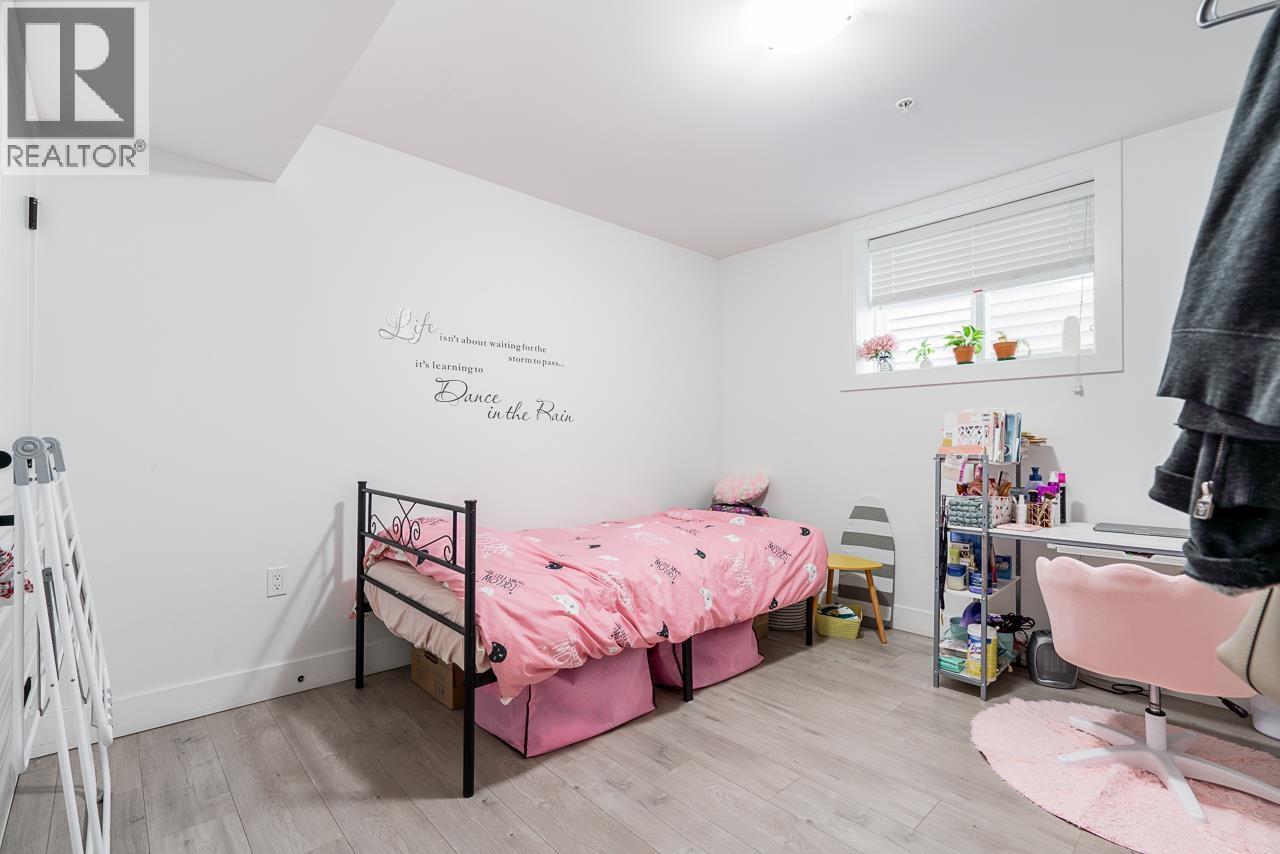 1845 Fraser Avenue, Port Coquitlam, British Columbia  V3B 1N2 - Photo 35 - R3056336