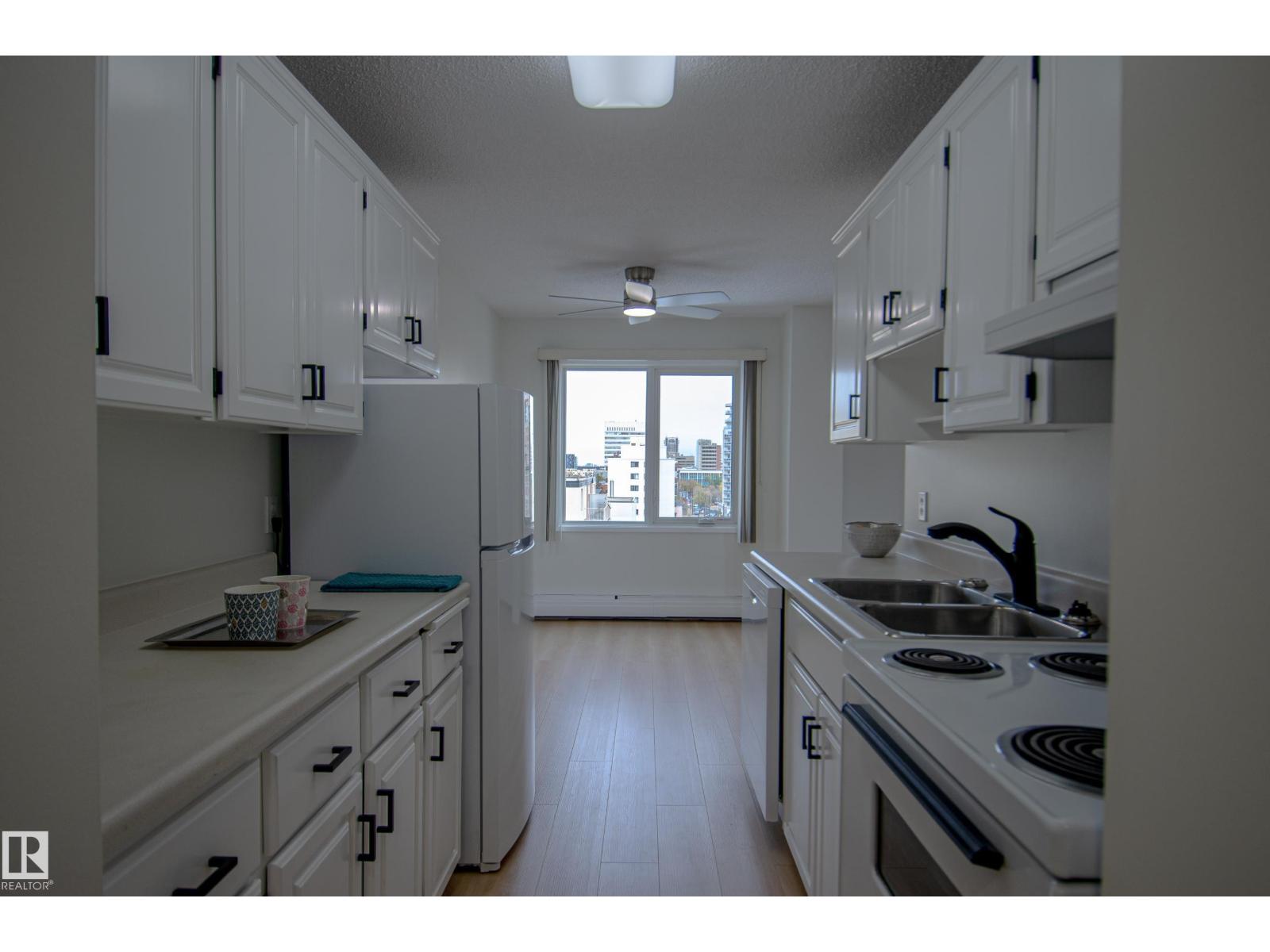 #1403 9725 106 St Nw, Edmonton, Alberta  T5K 1B5 - Photo 3 - E4461226