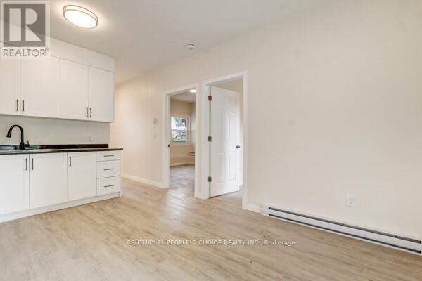10 Givins Street, Woodstock, Ontario  N4S 5Y7 - Photo 7 - X12450651