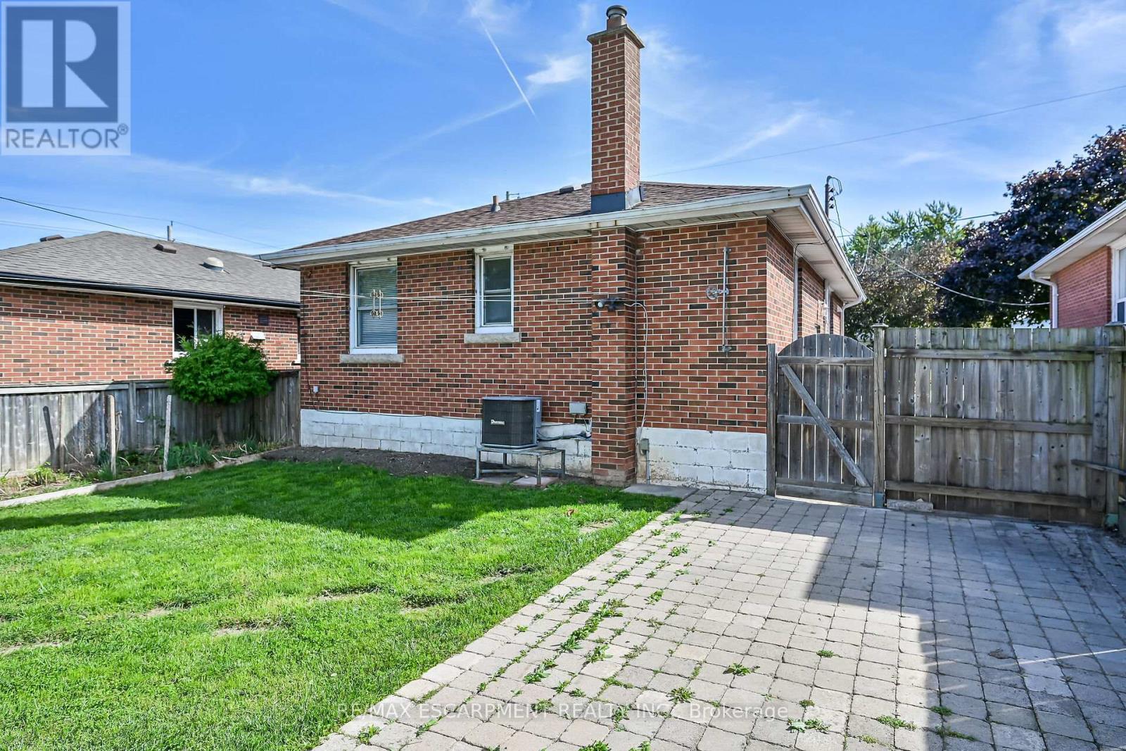 314 East 16th Street, Hamilton, Ontario  L9A 4J9 - Photo 32 - X12450659