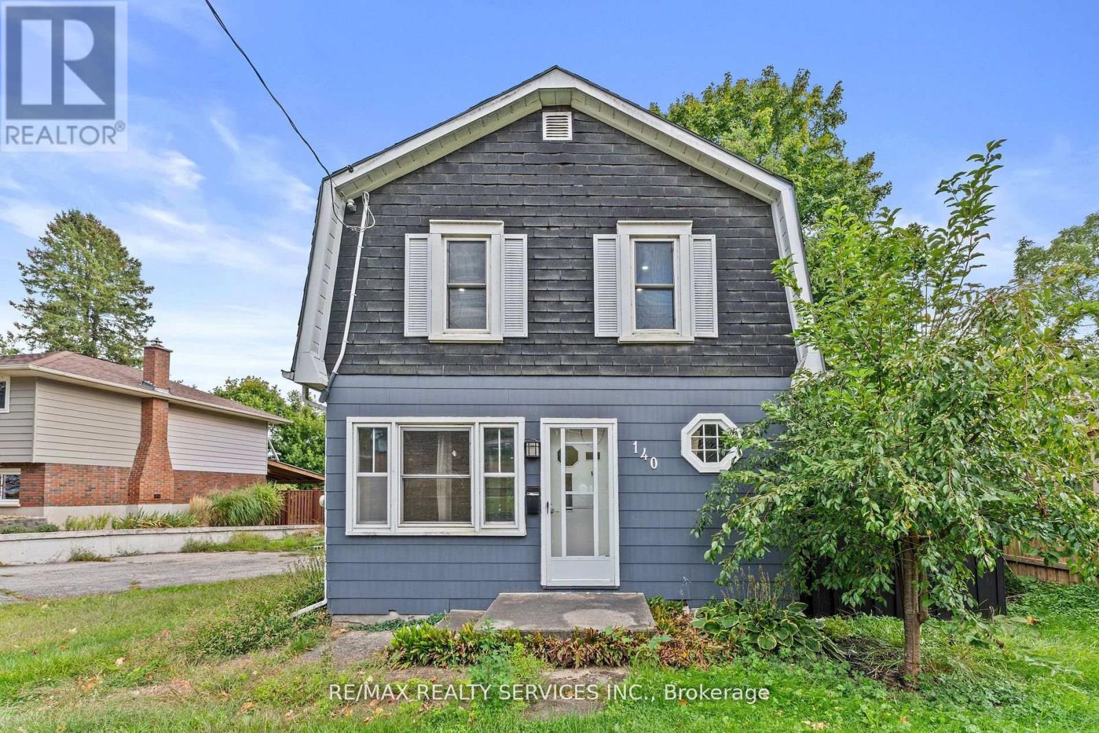 140 Canterbury Street, Ingersoll, Ontario  N5C 1C8 - Photo 1 - X12450692