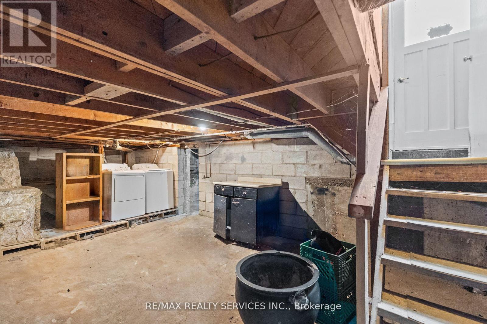 140 Canterbury Street, Ingersoll, Ontario  N5C 1C8 - Photo 39 - X12450692