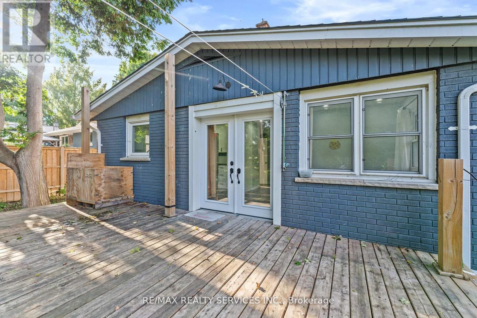 140 Canterbury Street, Ingersoll, Ontario  N5C 1C8 - Photo 41 - X12450692