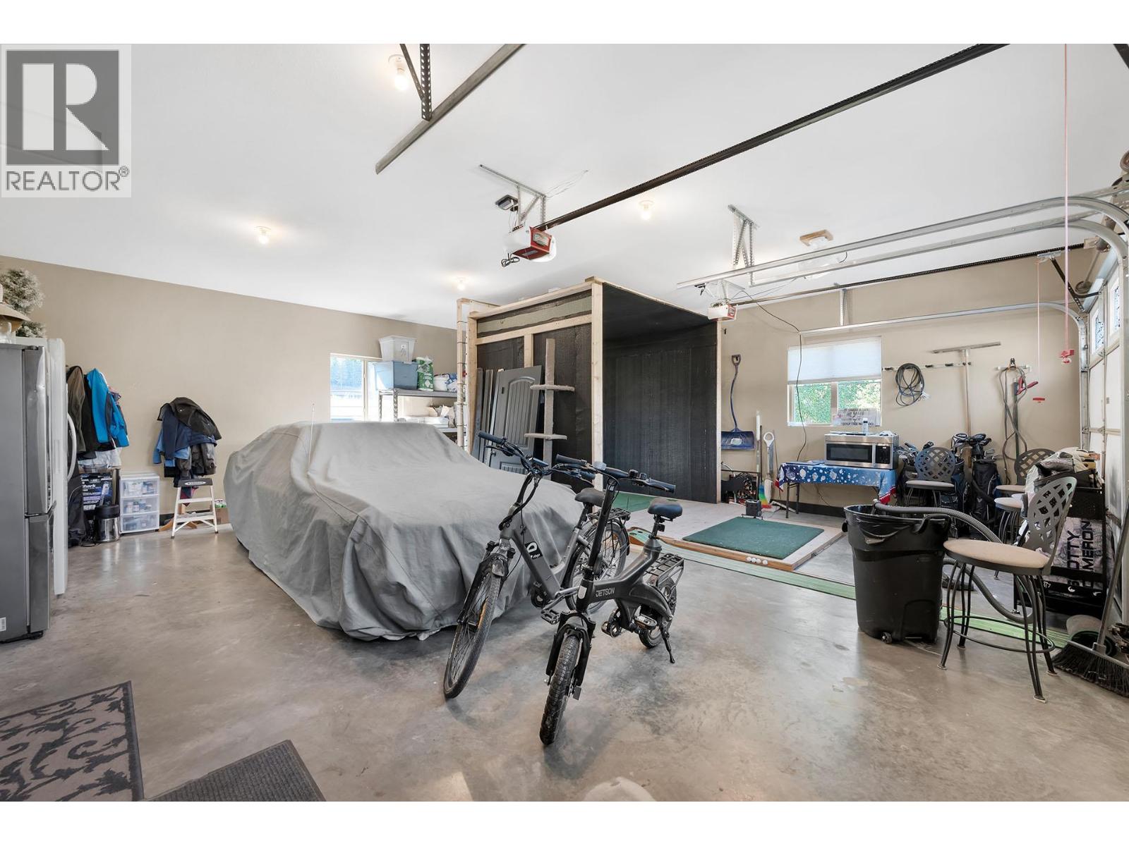 5833 Todd Road, Kamloops, British Columbia  V2C 6P2 - Photo 54 - 10365159