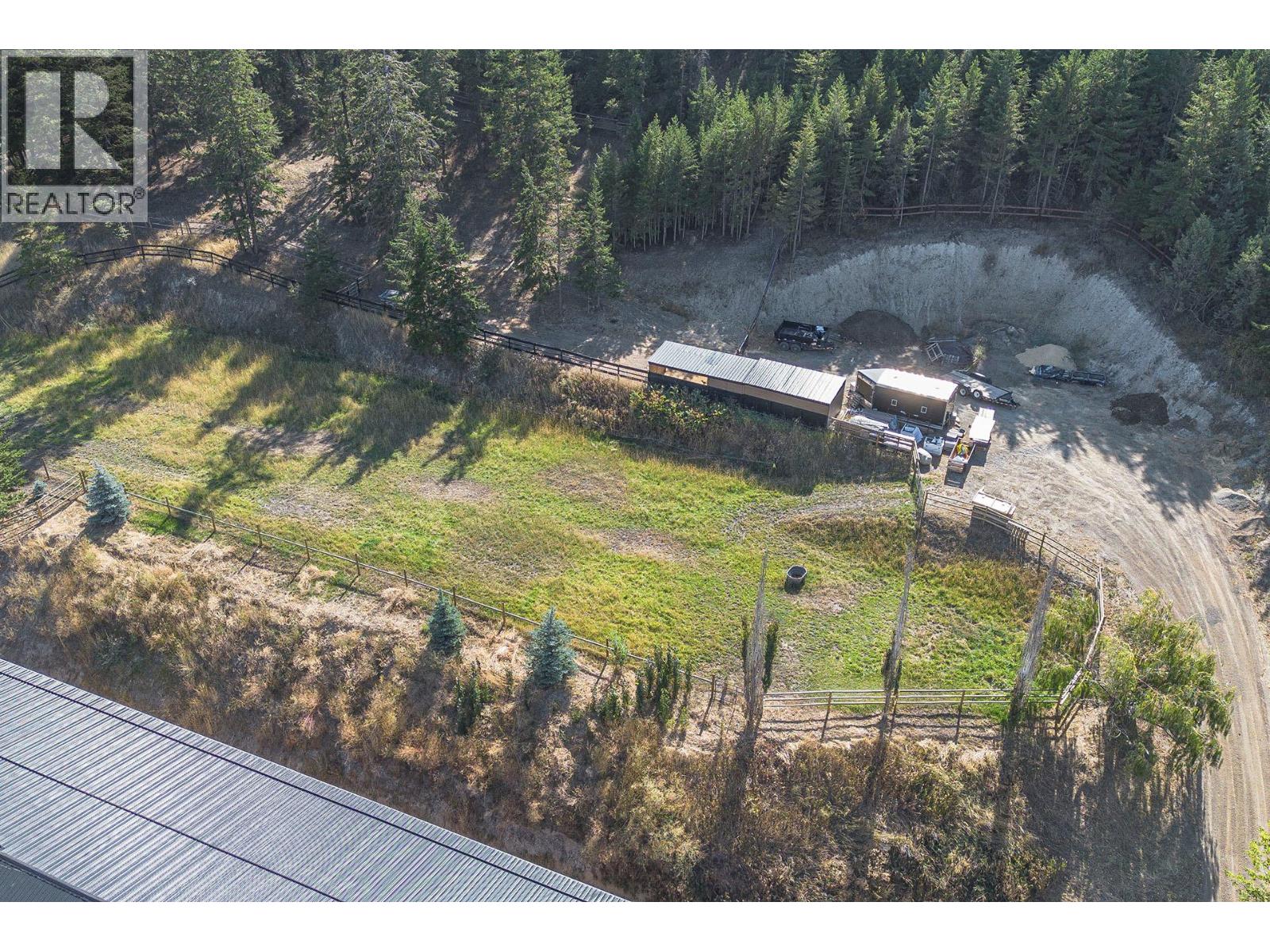 5833 Todd Road, Kamloops, British Columbia  V2C 6P2 - Photo 93 - 10365159
