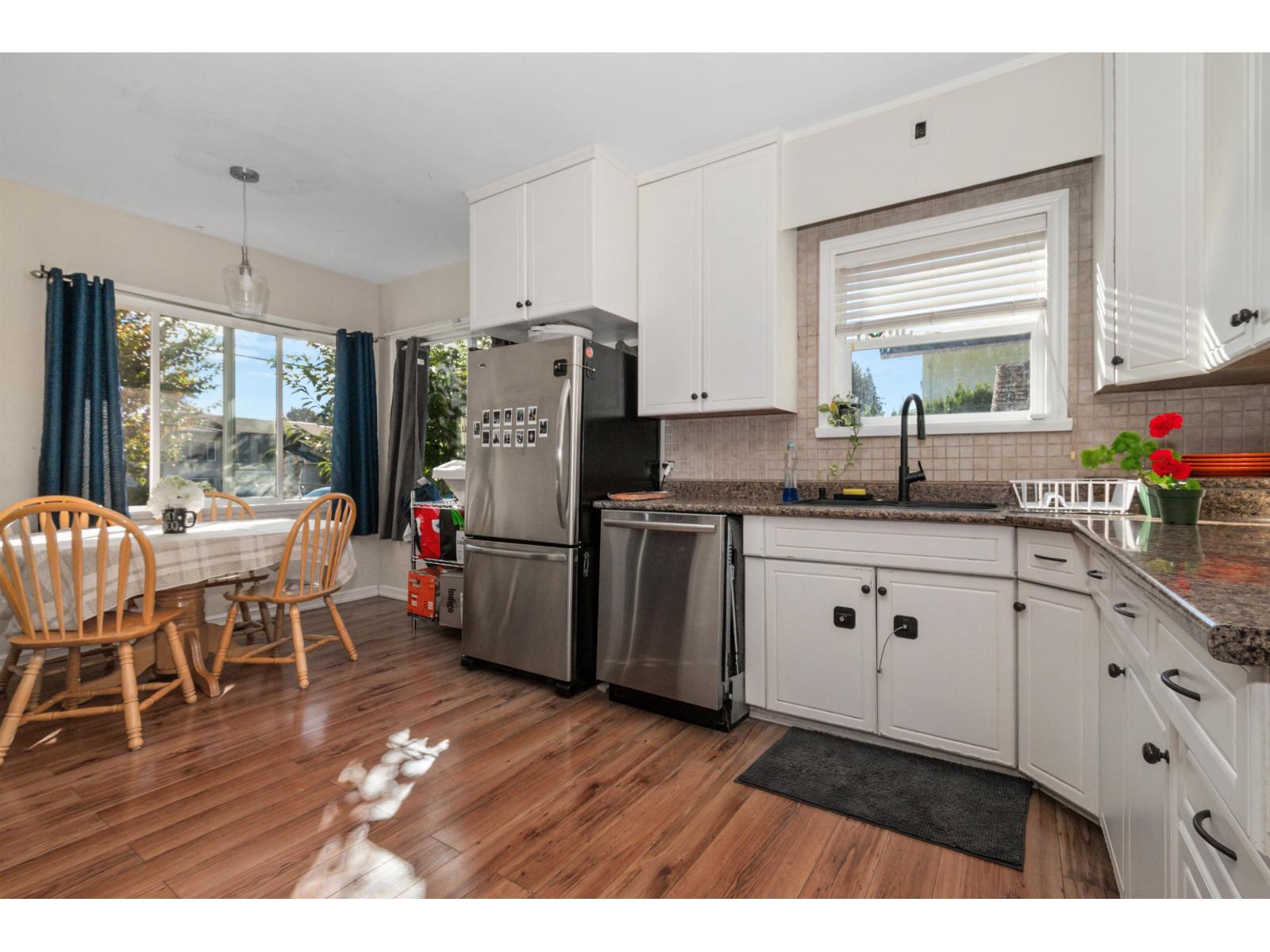 46197 Reece Avenue, Chilliwack Proper East, Chilliwack, British Columbia  V2P 3A8 - Photo 12 - R3056432