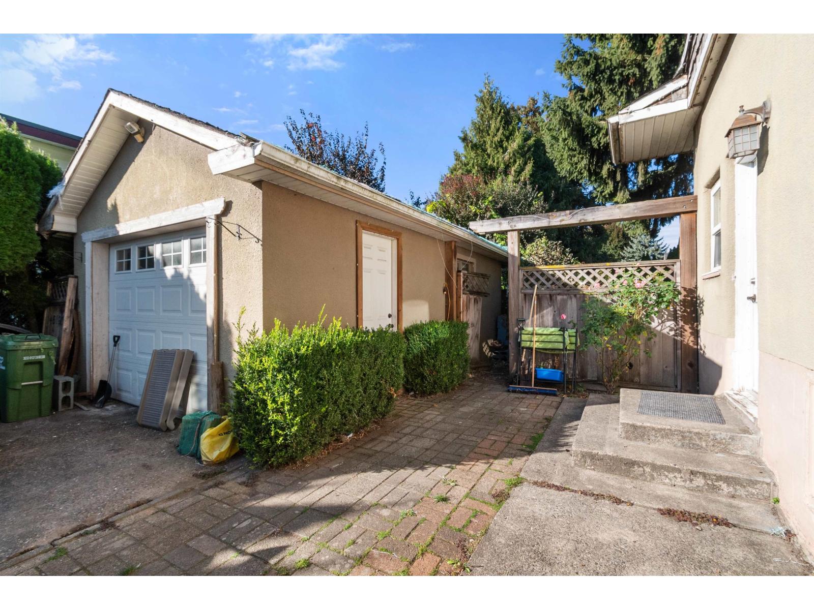 46197 Reece Avenue, Chilliwack Proper East, Chilliwack, British Columbia  V2P 3A8 - Photo 9 - R3056432