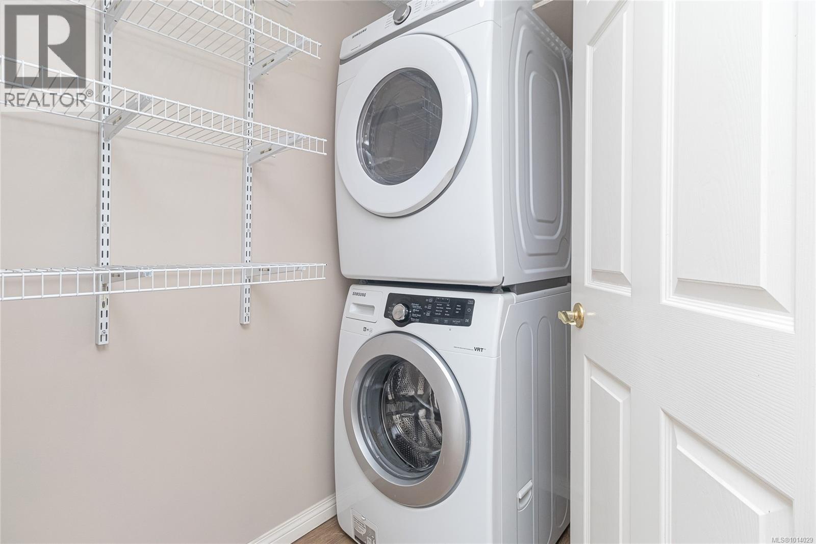 305 11 Cooperage Pl W, Victoria, British Columbia  V9A 7J9 - Photo 42 - 1014029