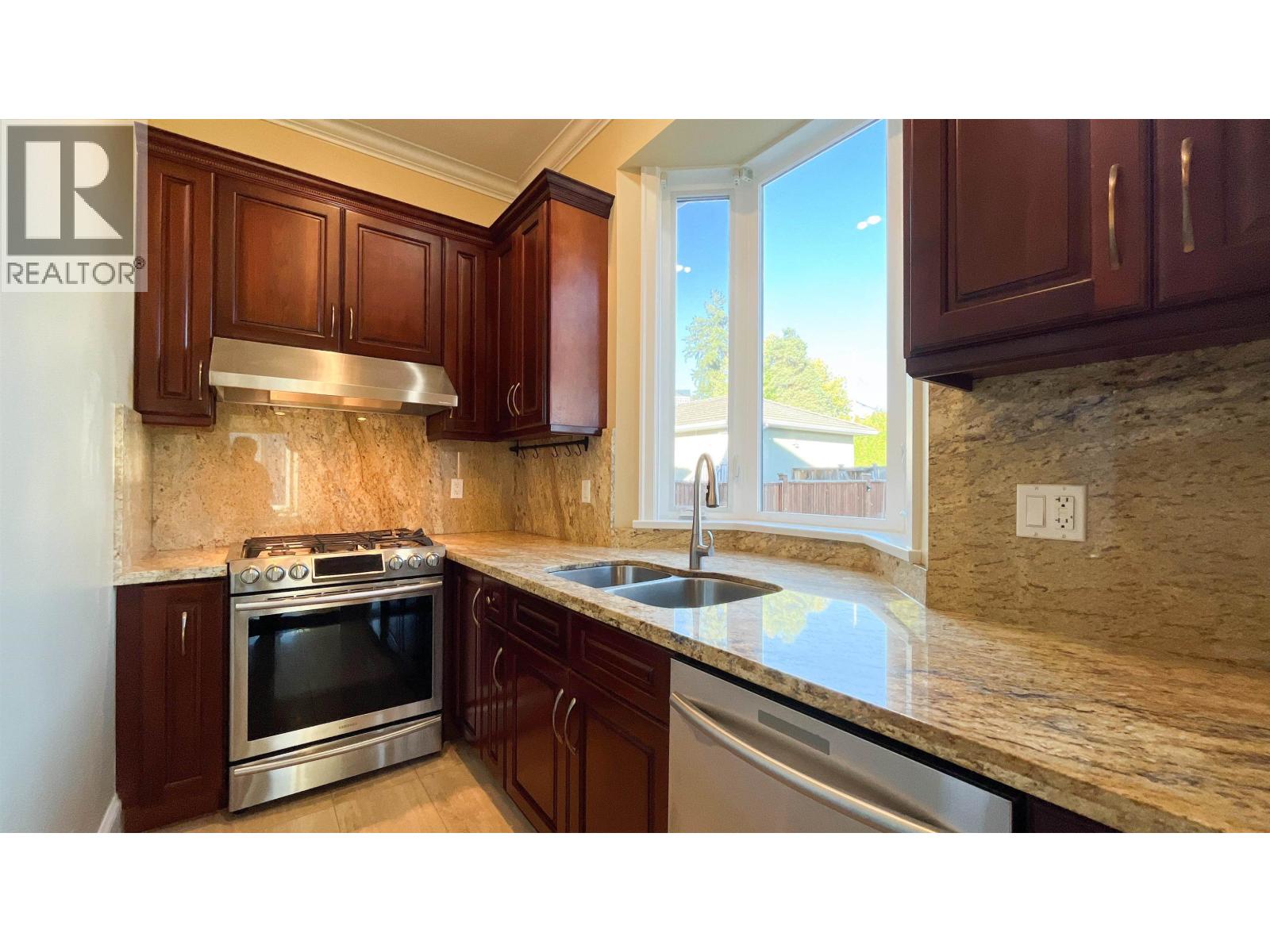 4319 Greta Street, Burnaby, British Columbia  V5J 1N9 - Photo 16 - R3054737