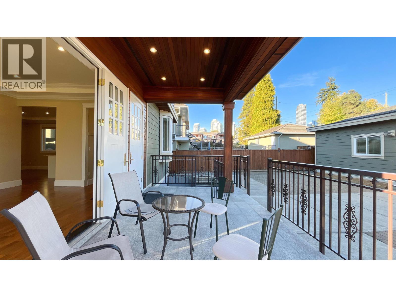 4319 Greta Street, Burnaby, British Columbia  V5J 1N9 - Photo 10 - R3054737