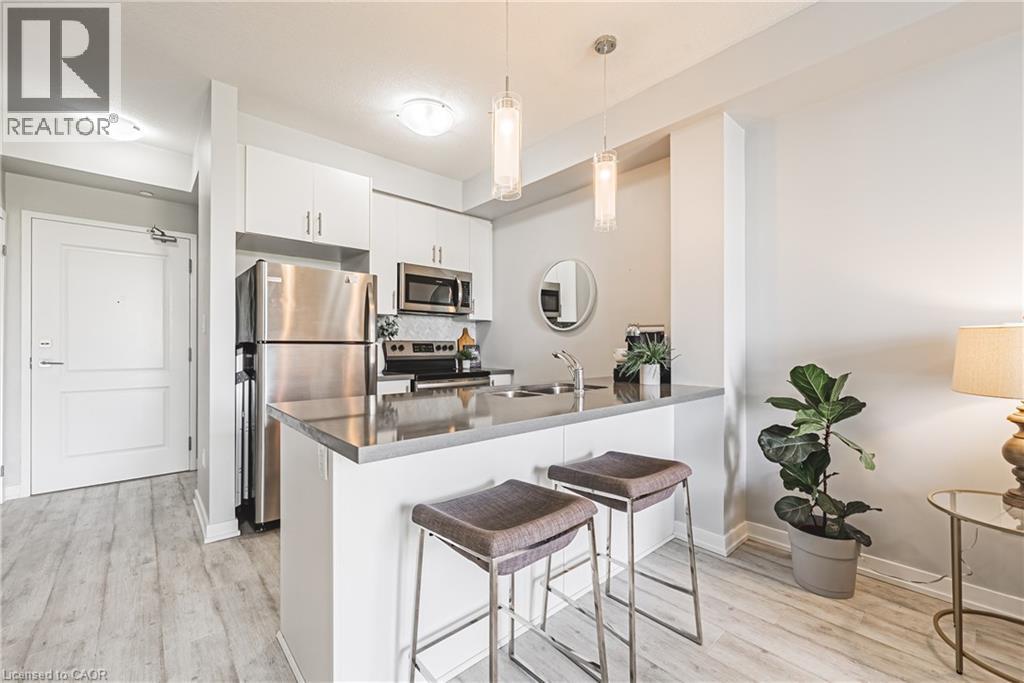 125 Shoreview Place Place Unit# 28, Hamilton, Ontario  L8G 0K3 - Photo 4 - 40777377