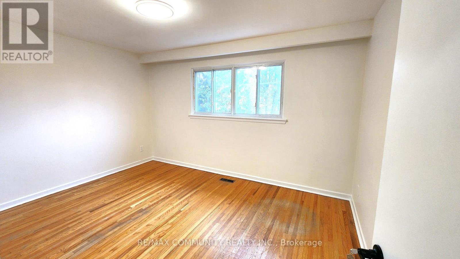 Main - 19 Purpledusk Trail, Toronto, Ontario  M1E 4C6 - Photo 10 - E12450725