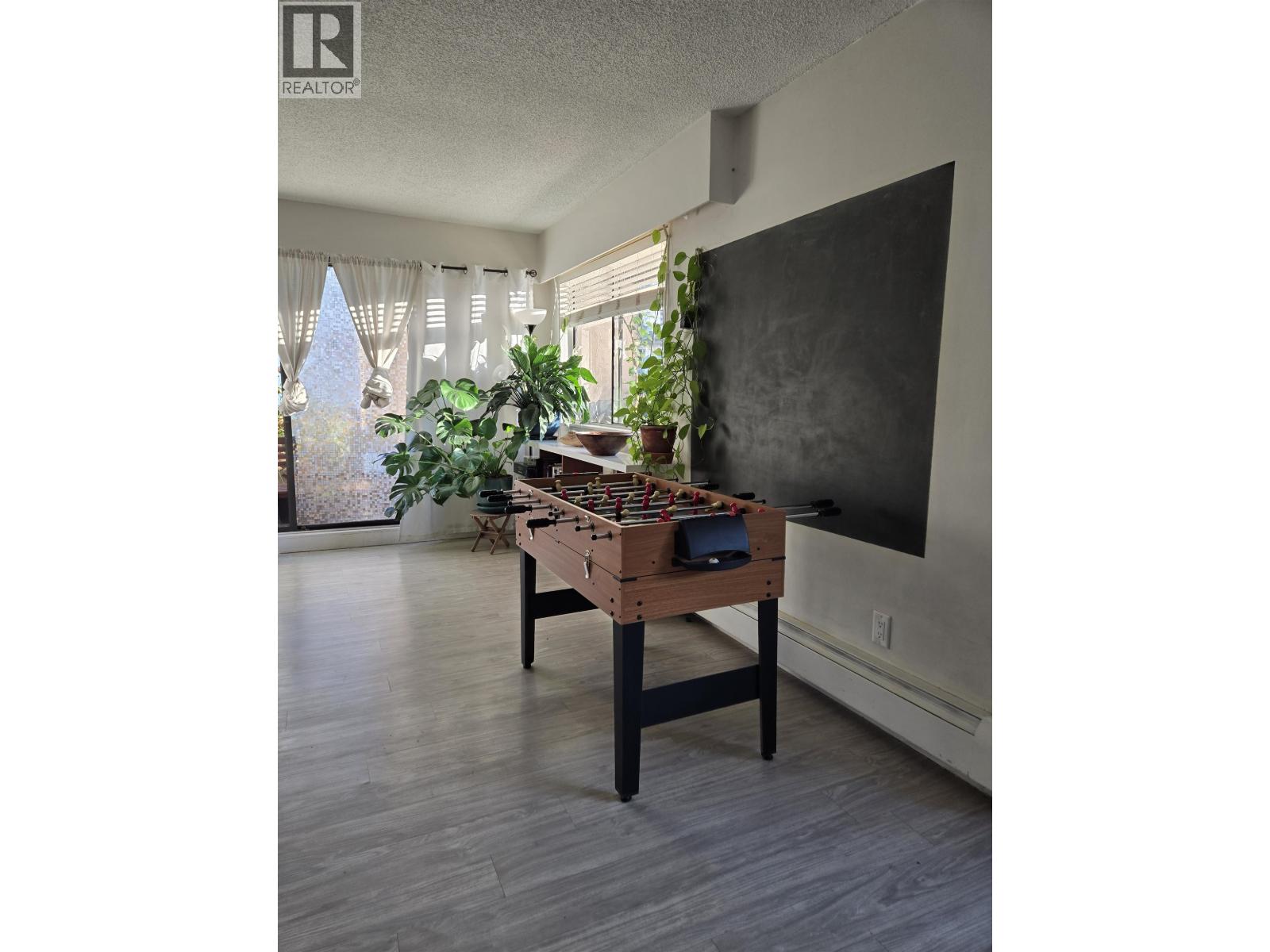 209 410 Agnes Street, New Westminster, British Columbia  V3L 1G1 - Photo 6 - R3055668