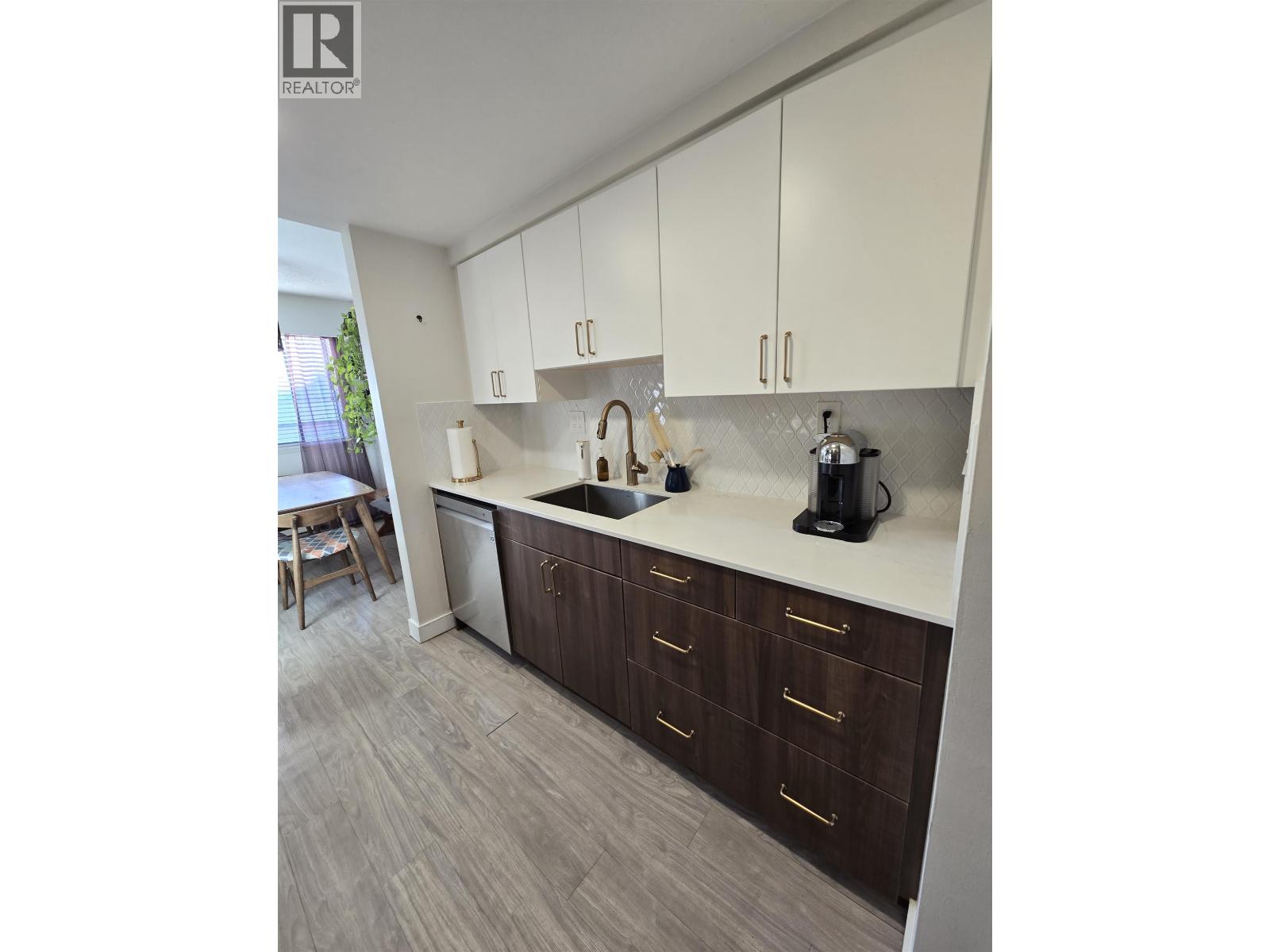 209 410 Agnes Street, New Westminster, British Columbia  V3L 1G1 - Photo 15 - R3055668