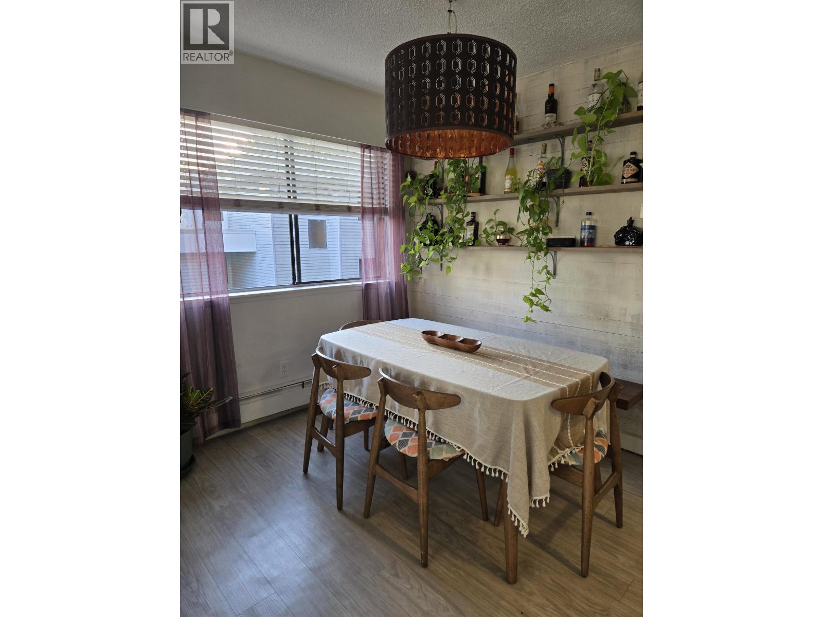 209 410 Agnes Street, New Westminster, British Columbia  V3L 1G1 - Photo 8 - R3055668