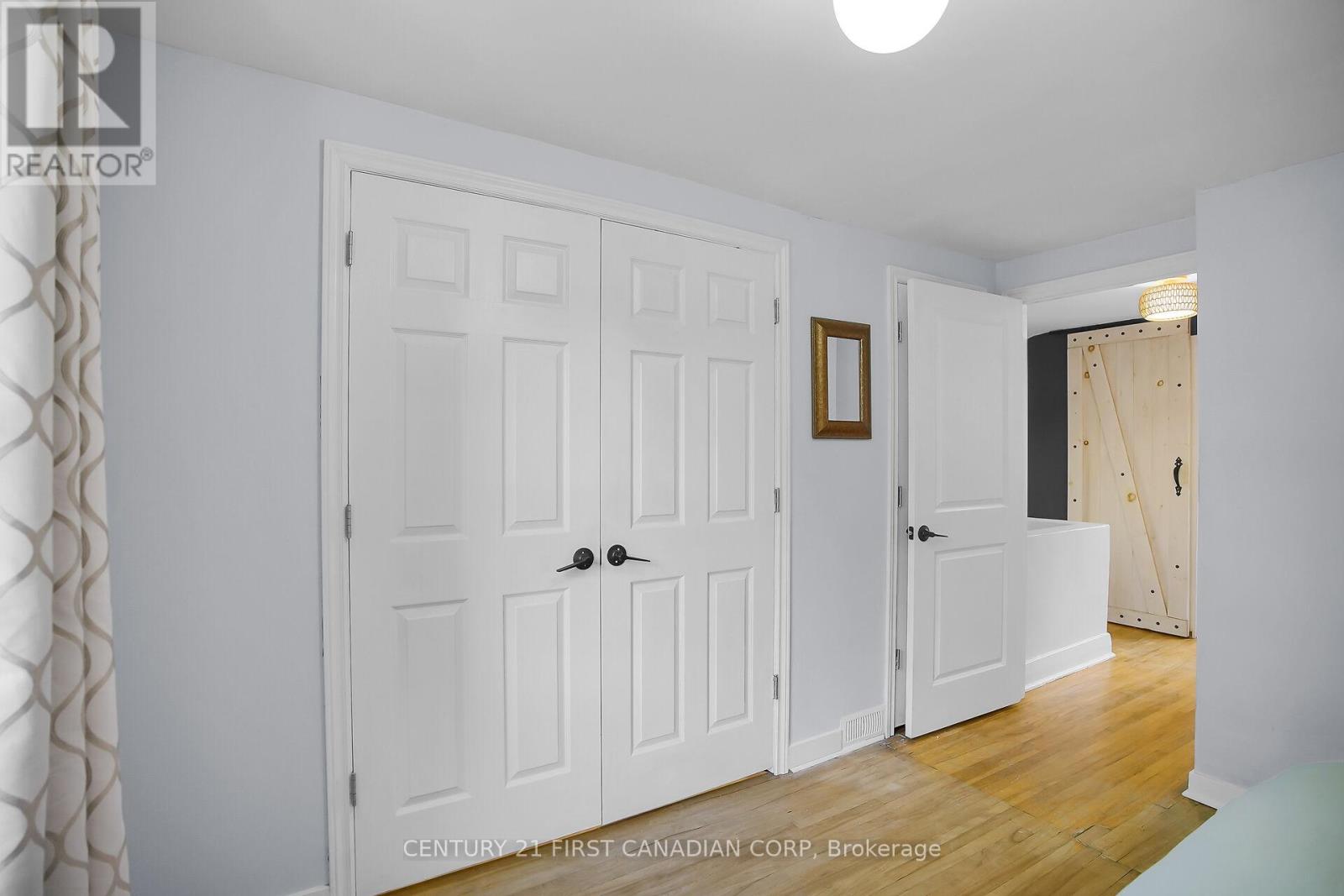 228 Fellner Avenue, London East, Ontario  N5W 4H5 - Photo 32 - X12450757