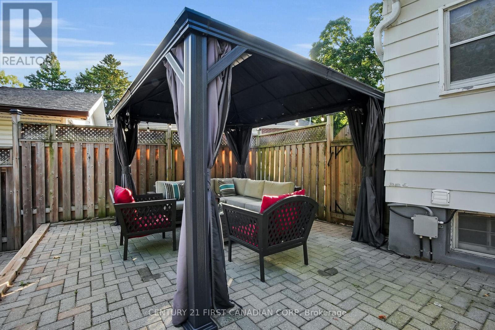 228 Fellner Avenue, London East, Ontario  N5W 4H5 - Photo 5 - X12450757