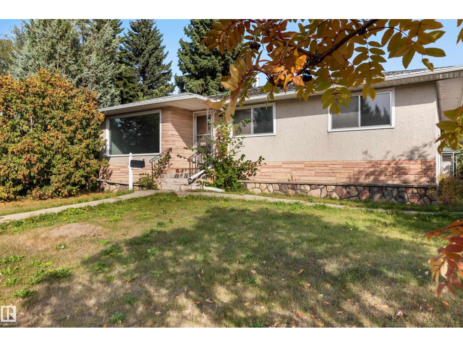 8736 66 Av Nw, Edmonton, Alberta  T6E 0L3 - Photo 12 - E4461235