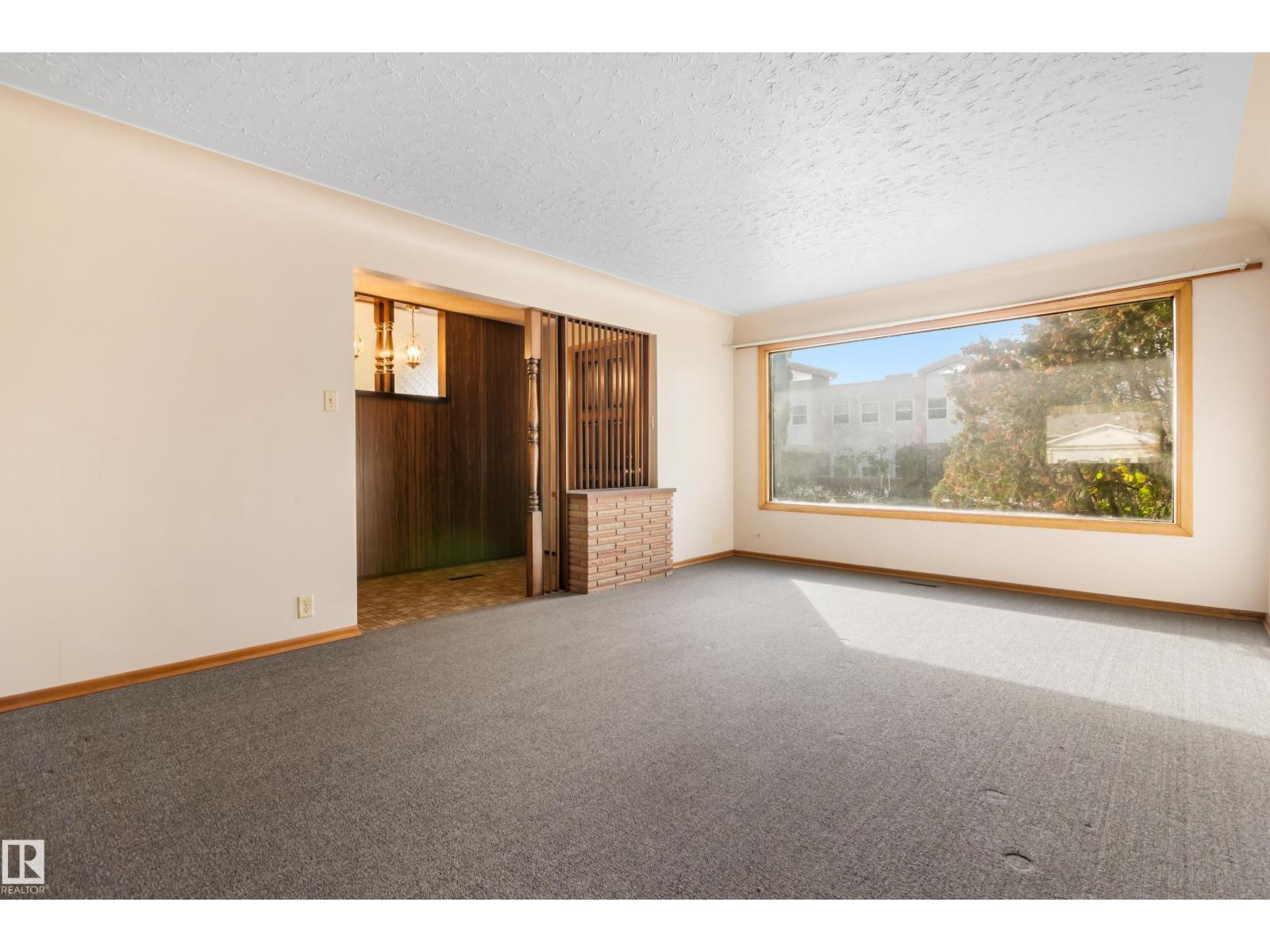 8736 66 Av Nw, Edmonton, Alberta  T6E 0L3 - Photo 15 - E4461235