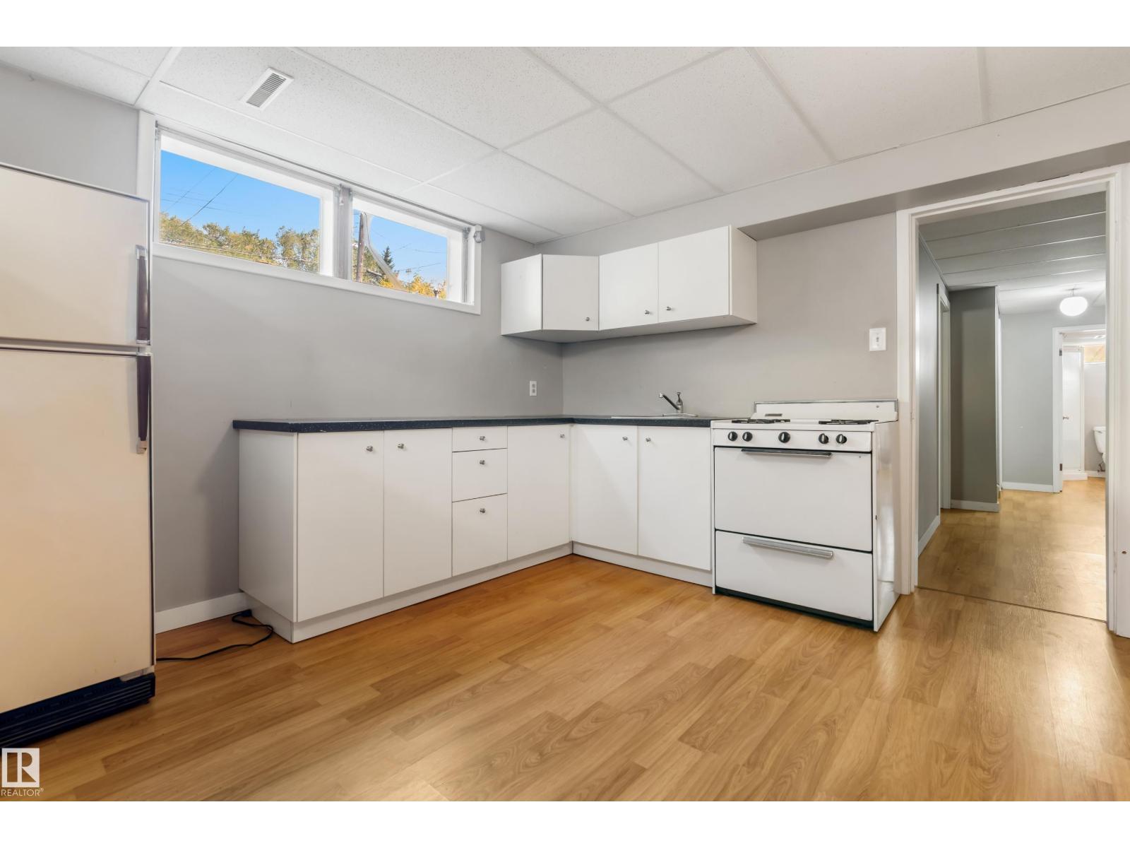 8736 66 Av Nw, Edmonton, Alberta  T6E 0L3 - Photo 33 - E4461235