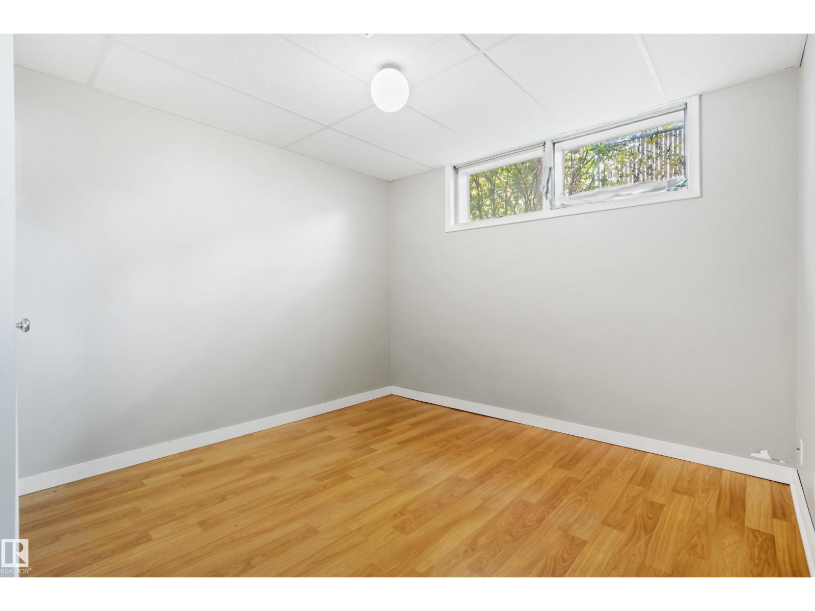 8736 66 Av Nw, Edmonton, Alberta  T6E 0L3 - Photo 34 - E4461235