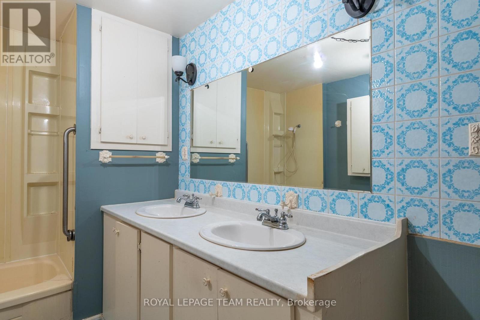 49 William Street E, Arnprior, Ontario  K7S 1J7 - Photo 20 - X12450736