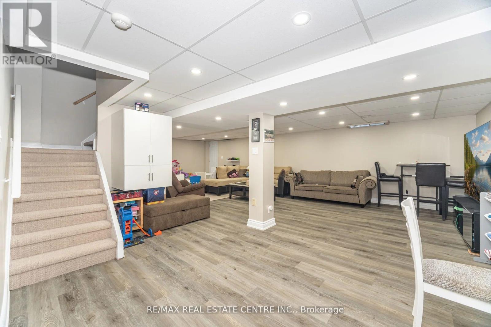 10 Nipissing Crescent, Brampton, Ontario  L6S 5A6 - Photo 30 - W12450717