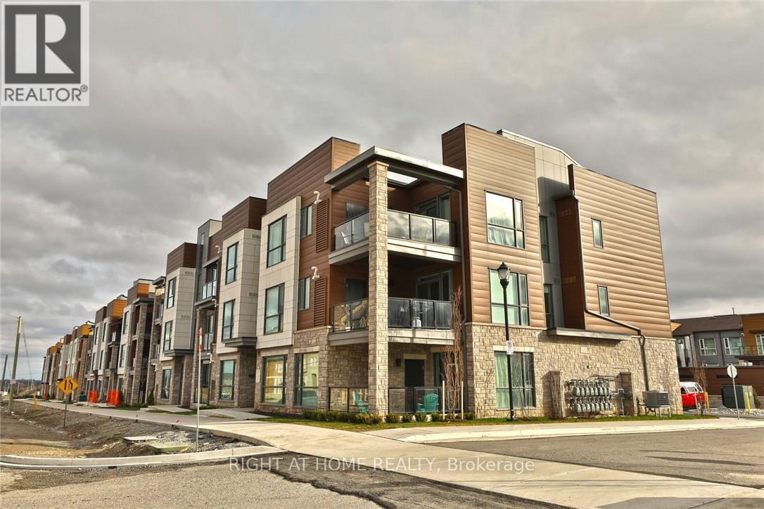 104 - 2388 KHALSA GATE, Oakville, Ontario
