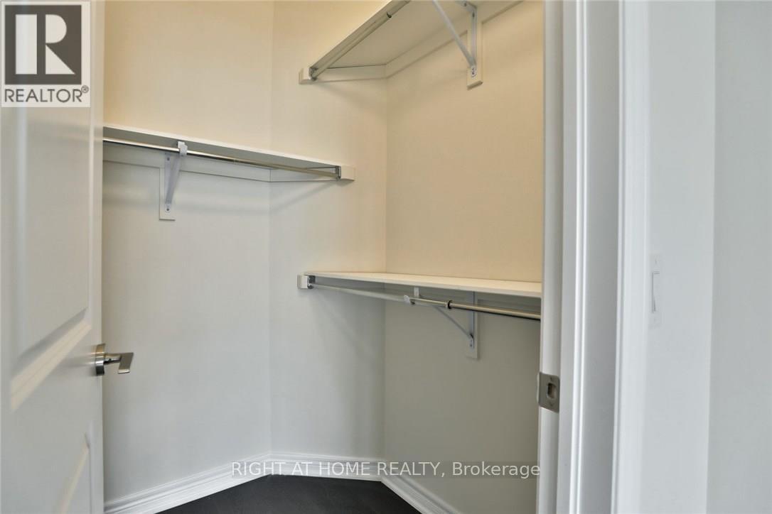 104 - 2388 Khalsa Gate, Oakville, Ontario  L6M 1P5 - Photo 13 - W12450719