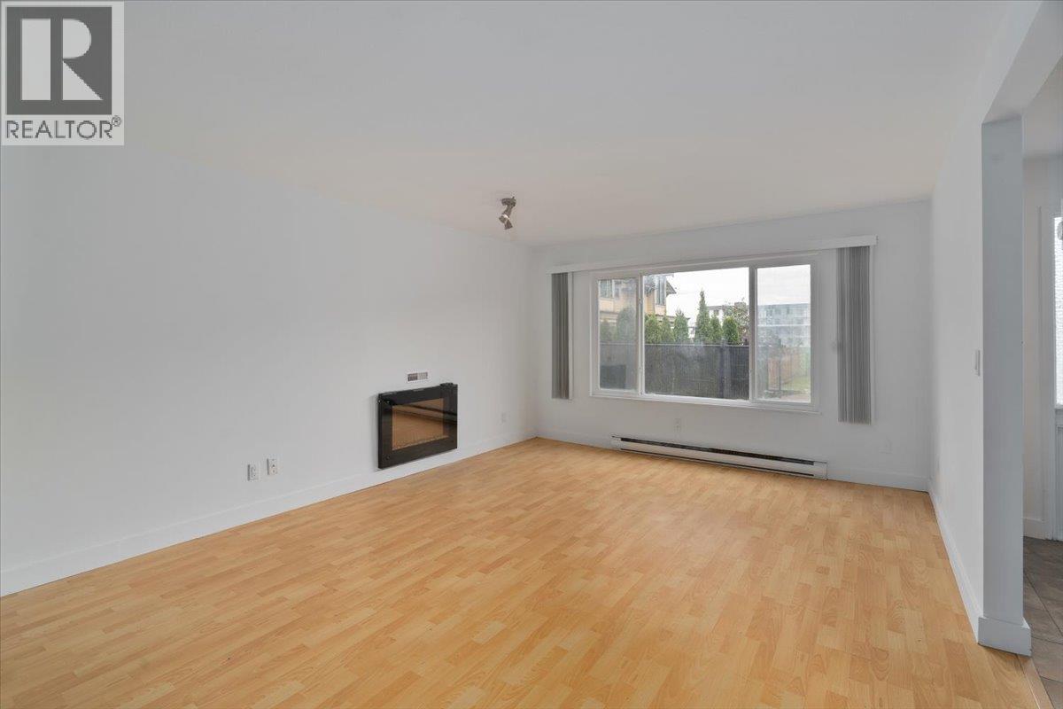 663-665 Harrison Avenue, Coquitlam, British Columbia  V3J 3Z6 - Photo 5 - R3055622